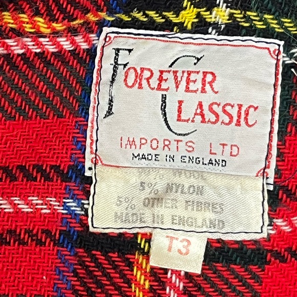 Vintage English wool duffle coat with wooden toggles - Picture 4 of 11